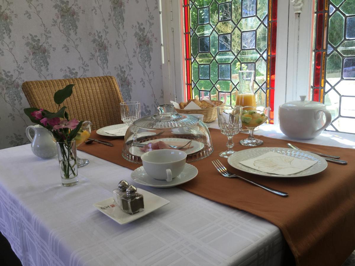 לינה וארוחת בוקר Saint-Séverin Manoir De L'Epine מראה חיצוני תמונה